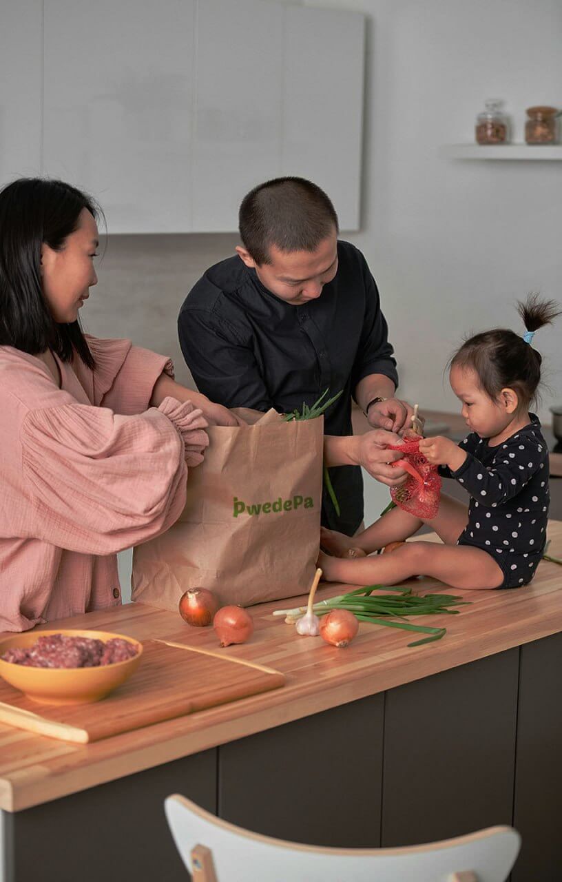 Filipino family sharing food together reducing waste